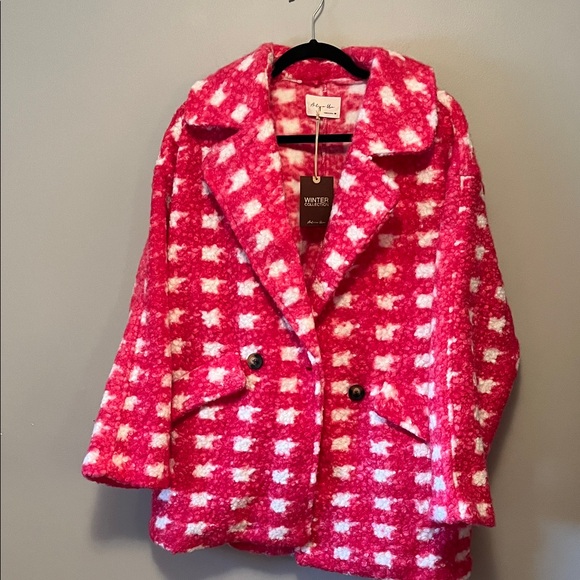 NWT - Active USA Pink & White Houndstooth Plush Pea Coat - Picture 7 of 9